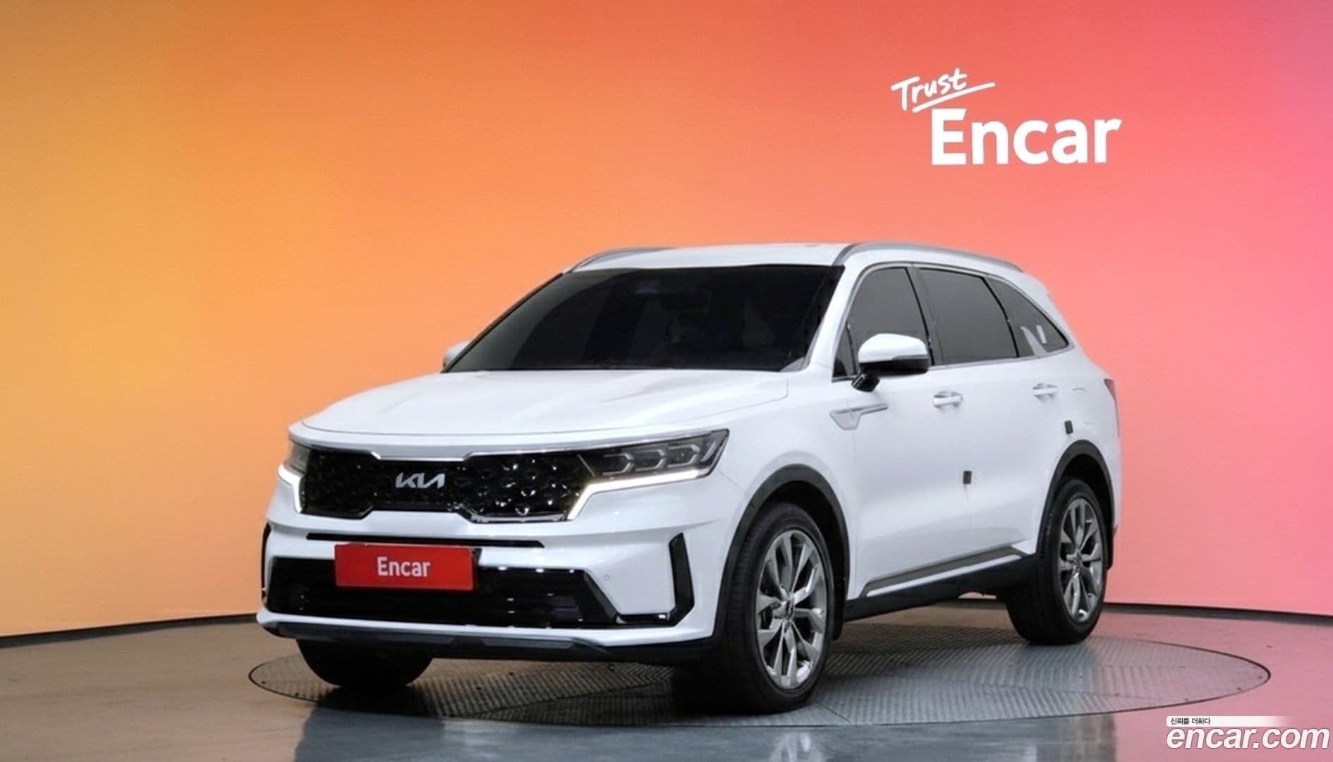 Main__Slider__Photo:Sorento Kia 2022.1-0