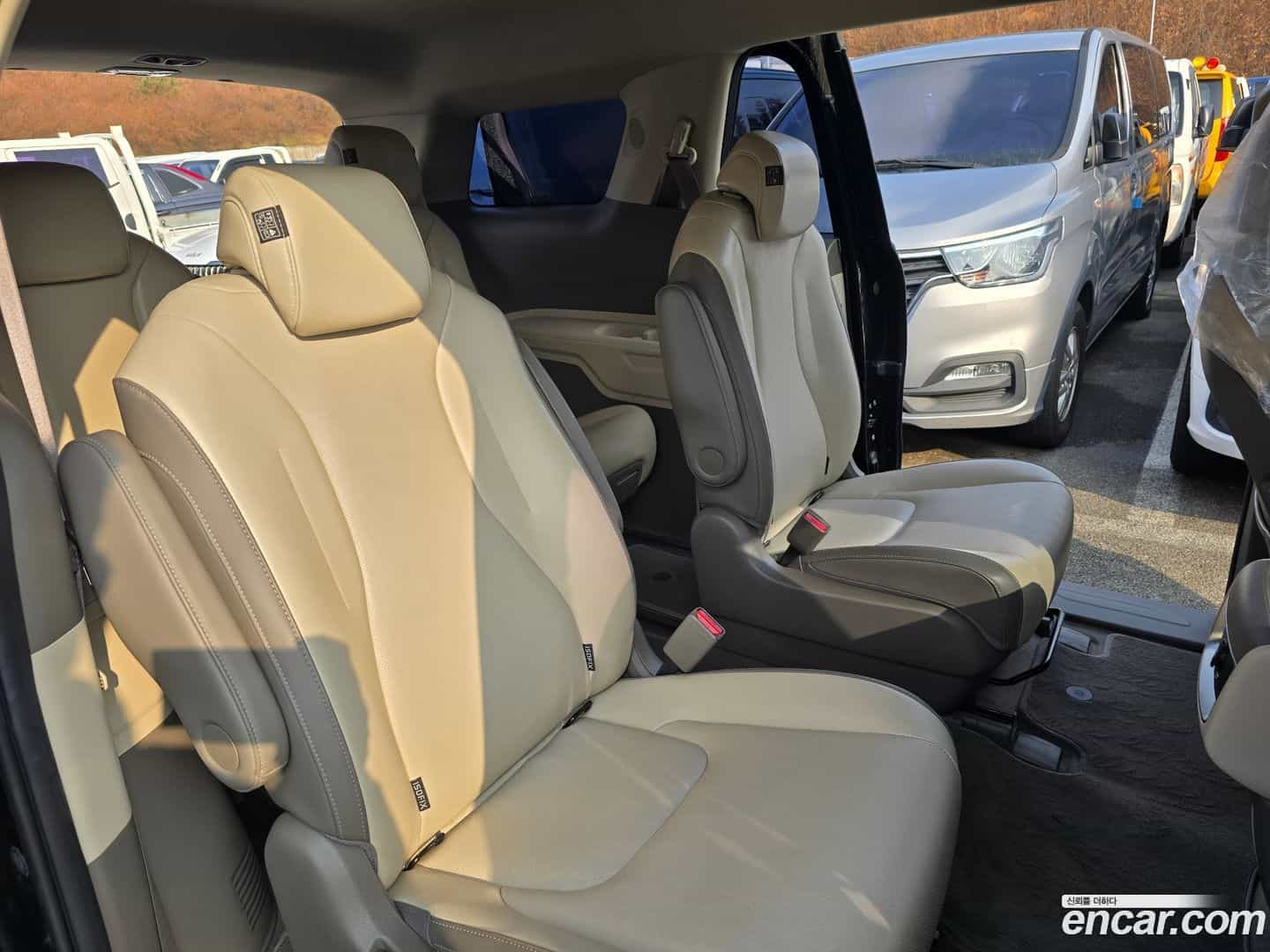 Canival Kia 2023.4-OPTION-022