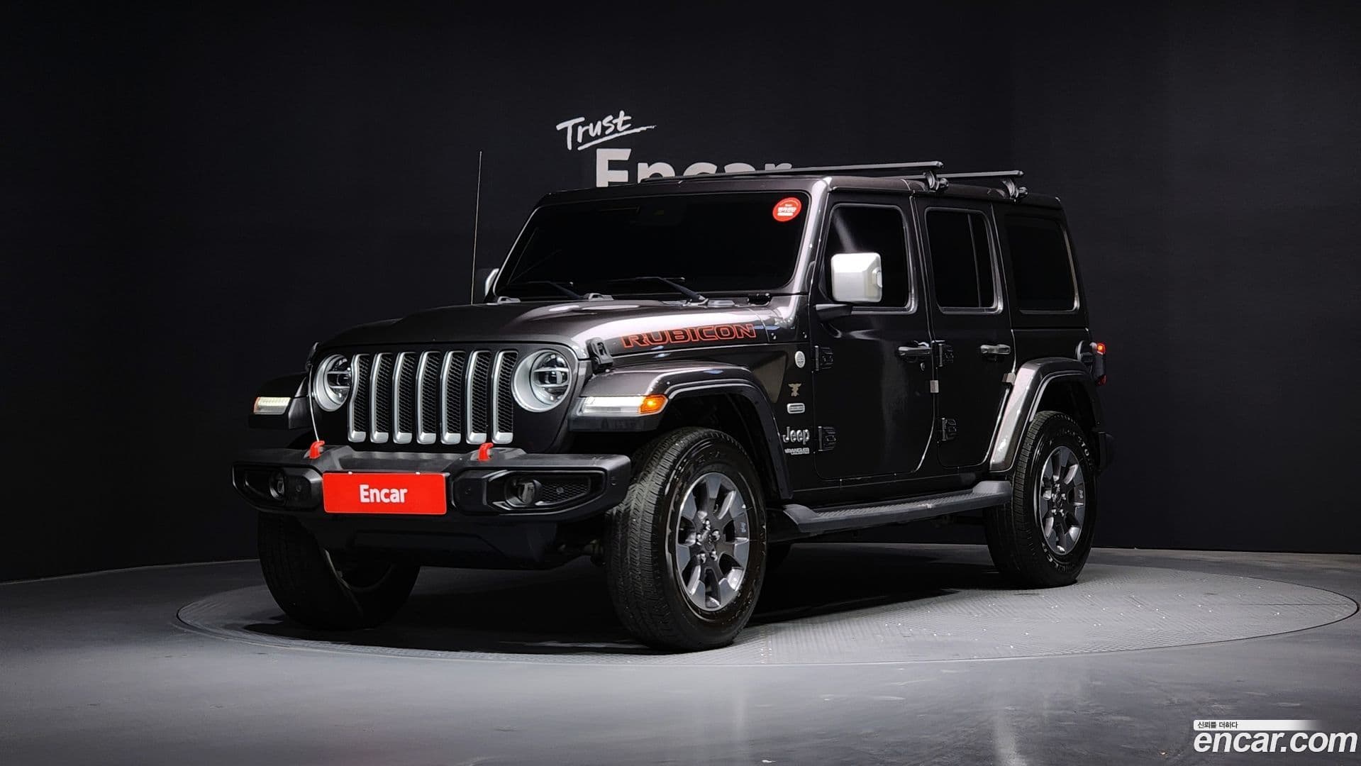 Main__Slider__Photo:Wrangler Jeep 2019.11-0