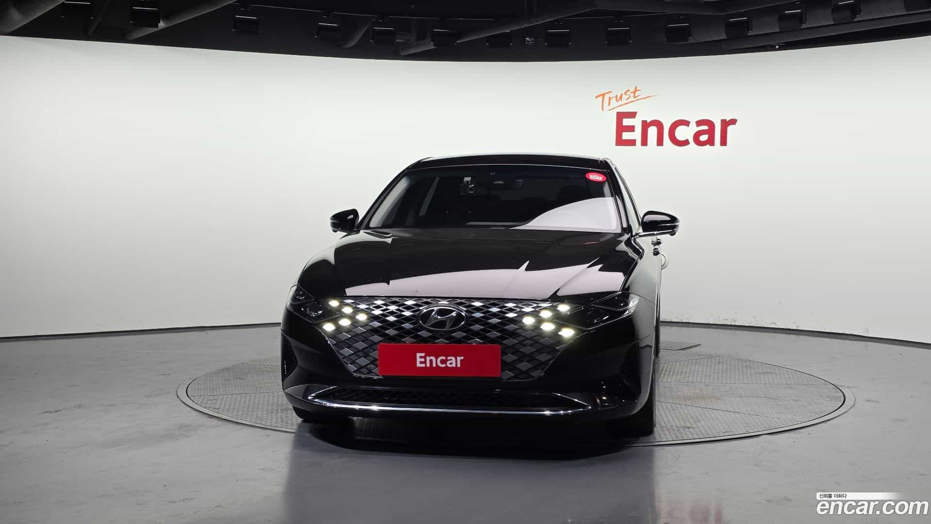 Grandeur Hyundai 2021.10-OUTER-003
