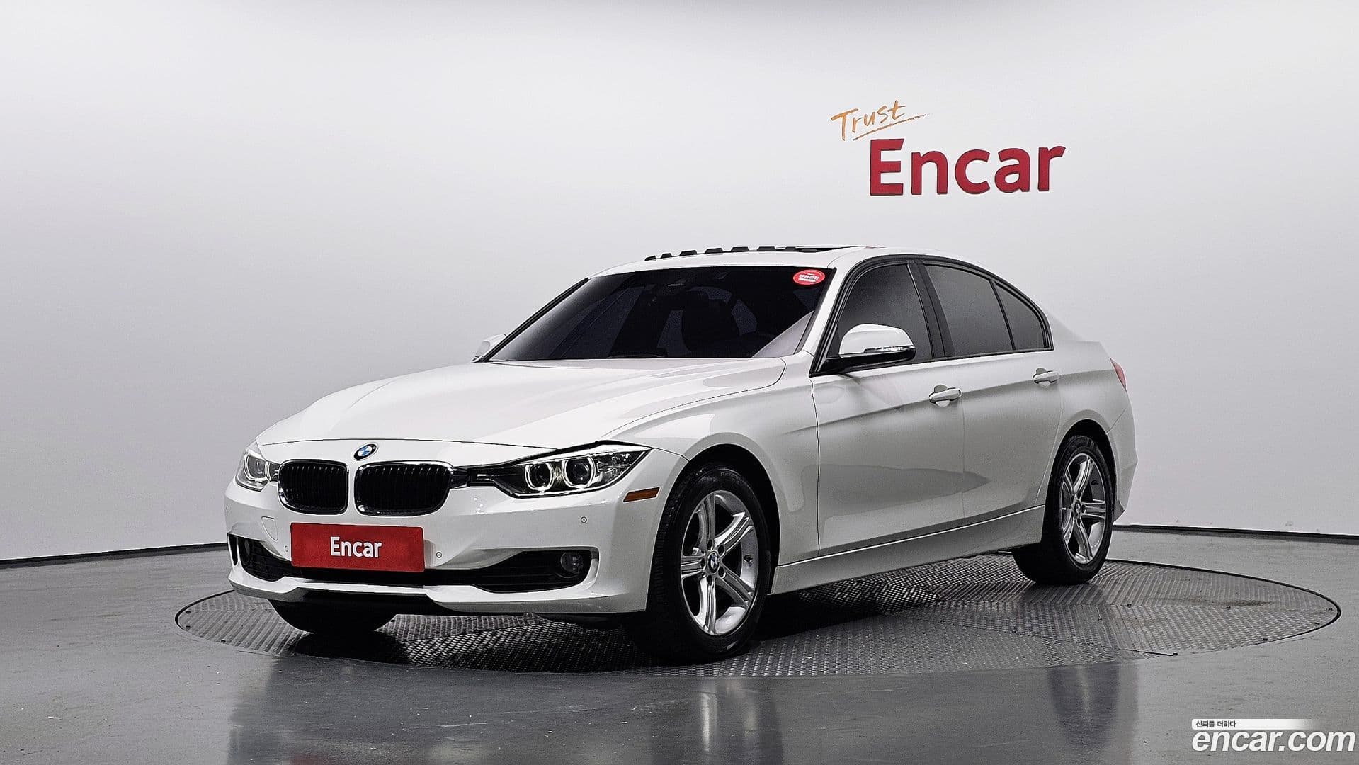 Main__Slider__Photo:3-Series BMW 2014.6-0