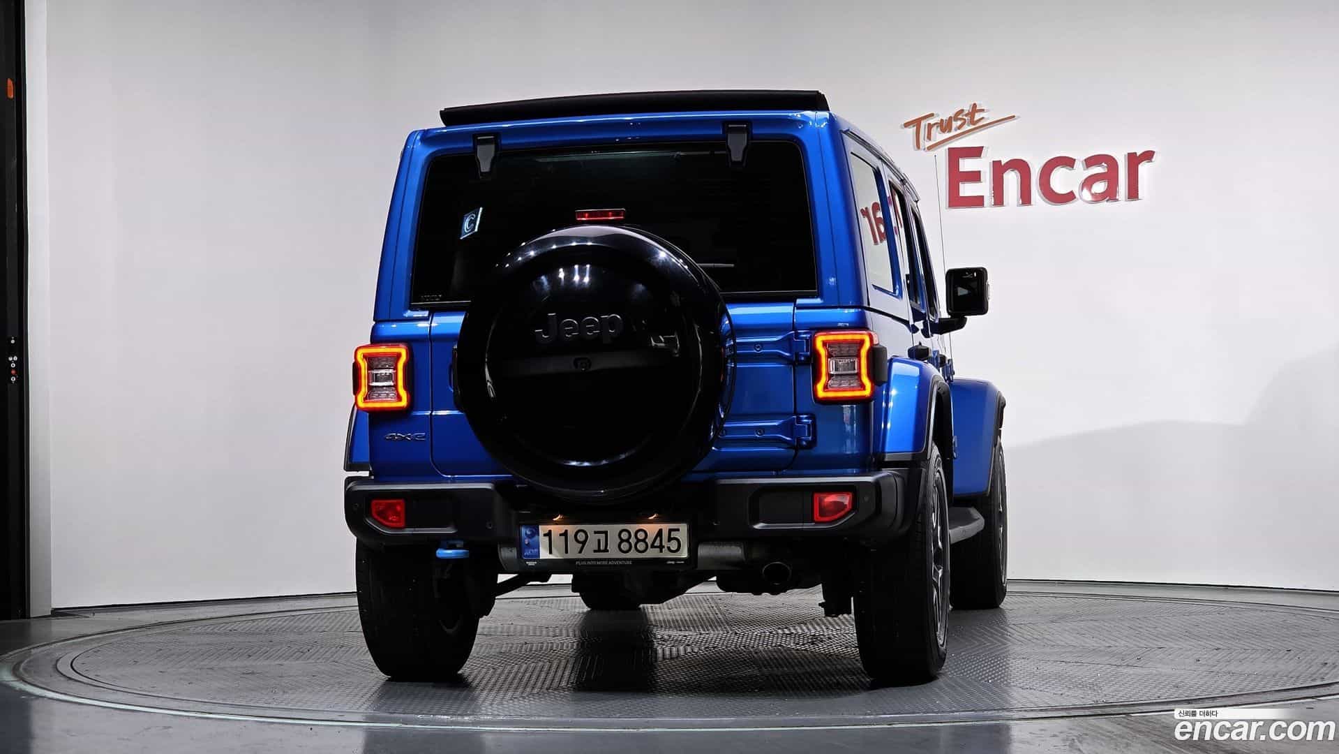Wrangler Jeep 2022.9-OUTER-004