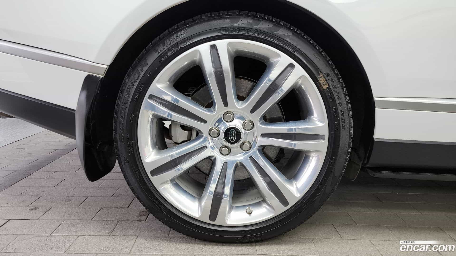 Range Rover Land Rover 2018.6-OUTER-005