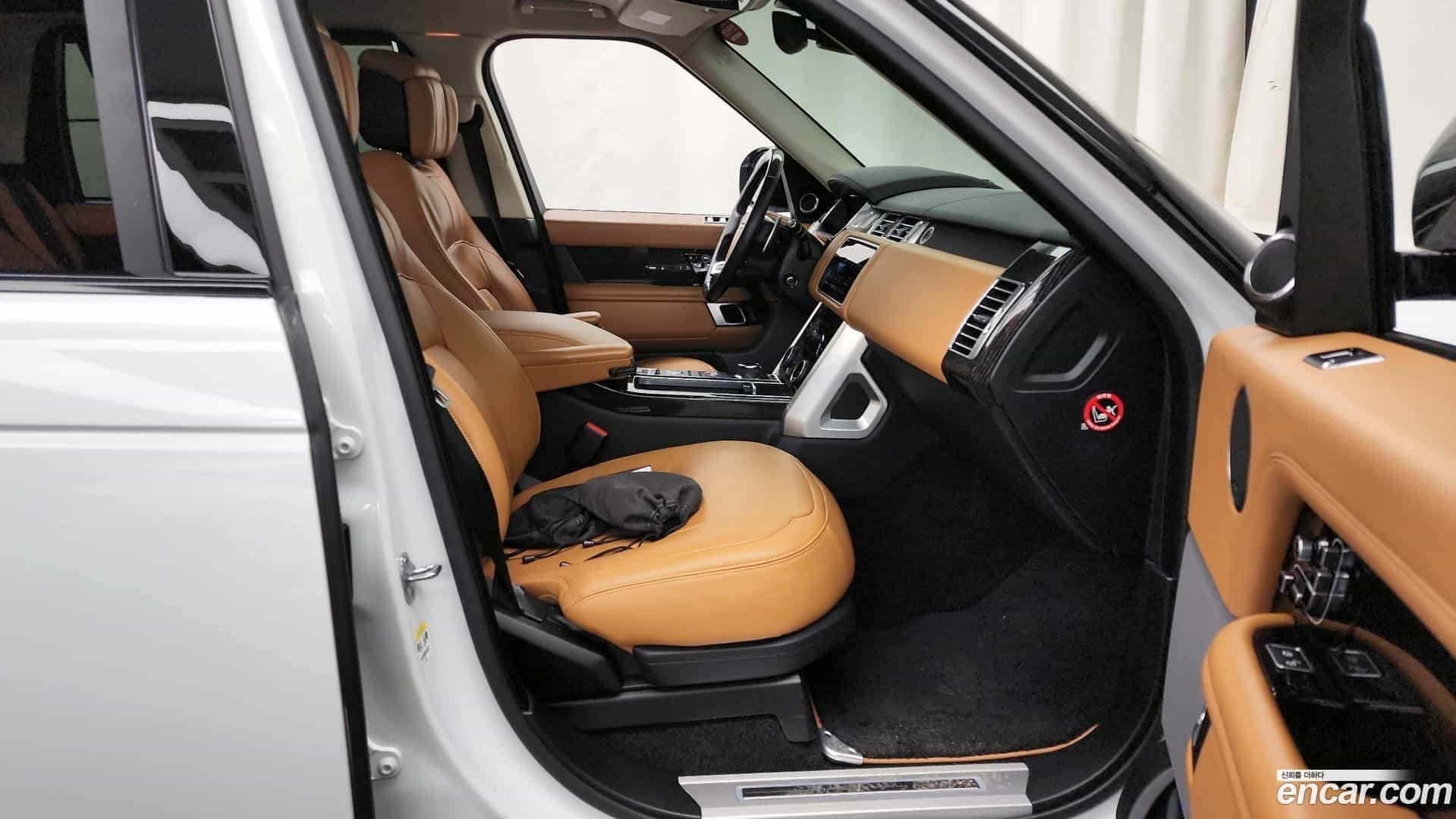 Range Rover Land Rover 2018.6-OPTION-016