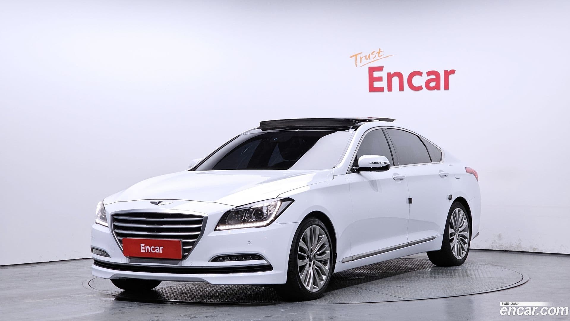 Main__Slider__Photo:Genesis Hyundai 2016.2-0