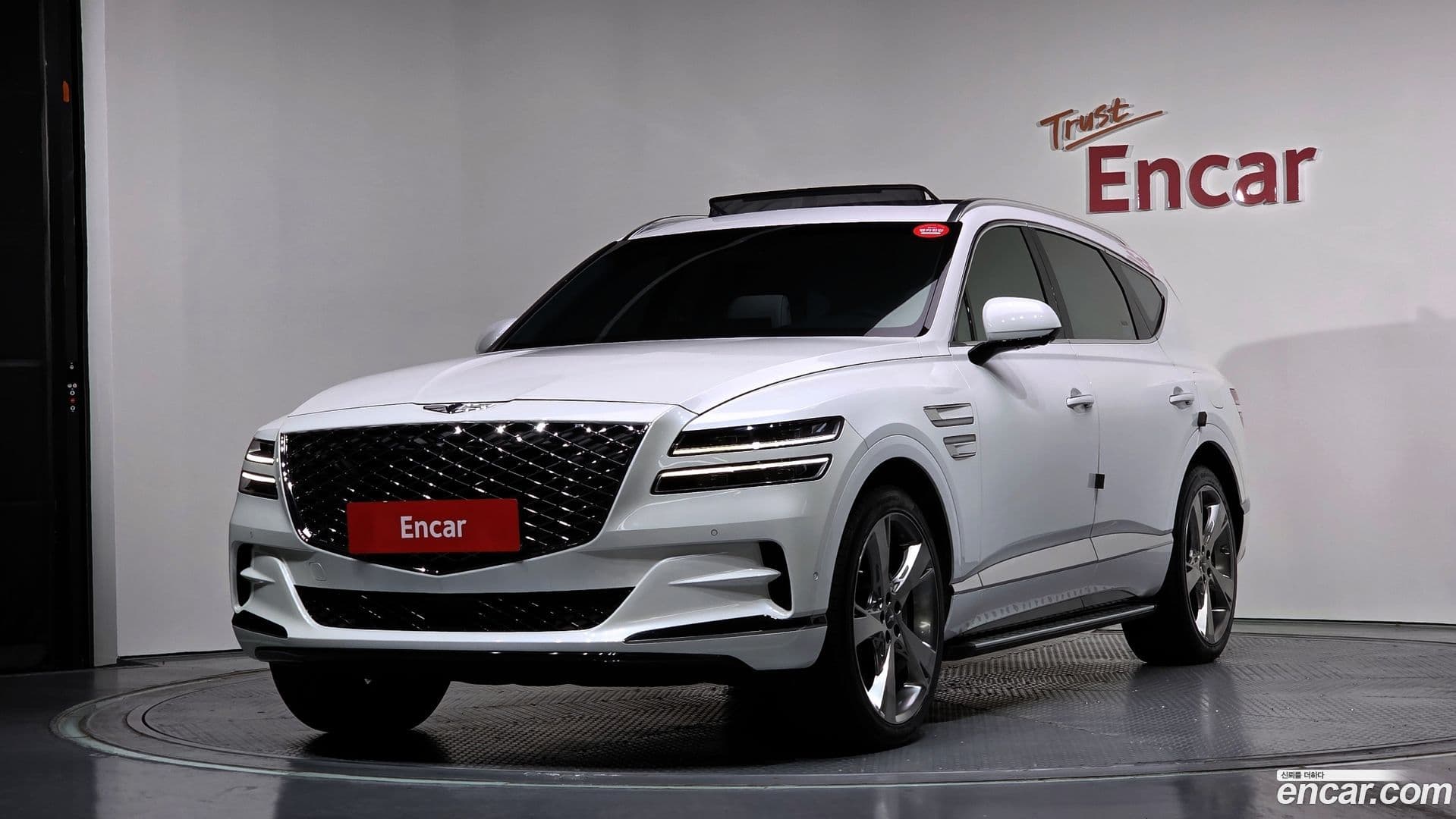 Main__Slider__Photo:GV80 Genesis 2022.2-0
