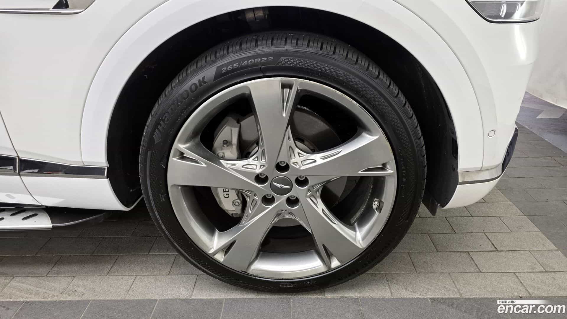 GV80 Genesis 2022.2-OUTER-005