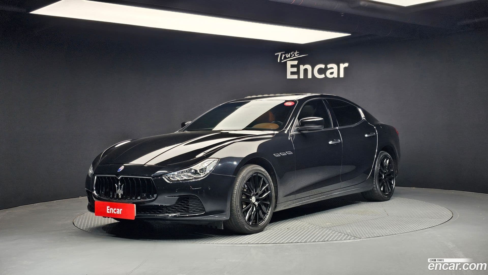 Main__Slider__Photo:Ghibli Maserati 2015.11-0