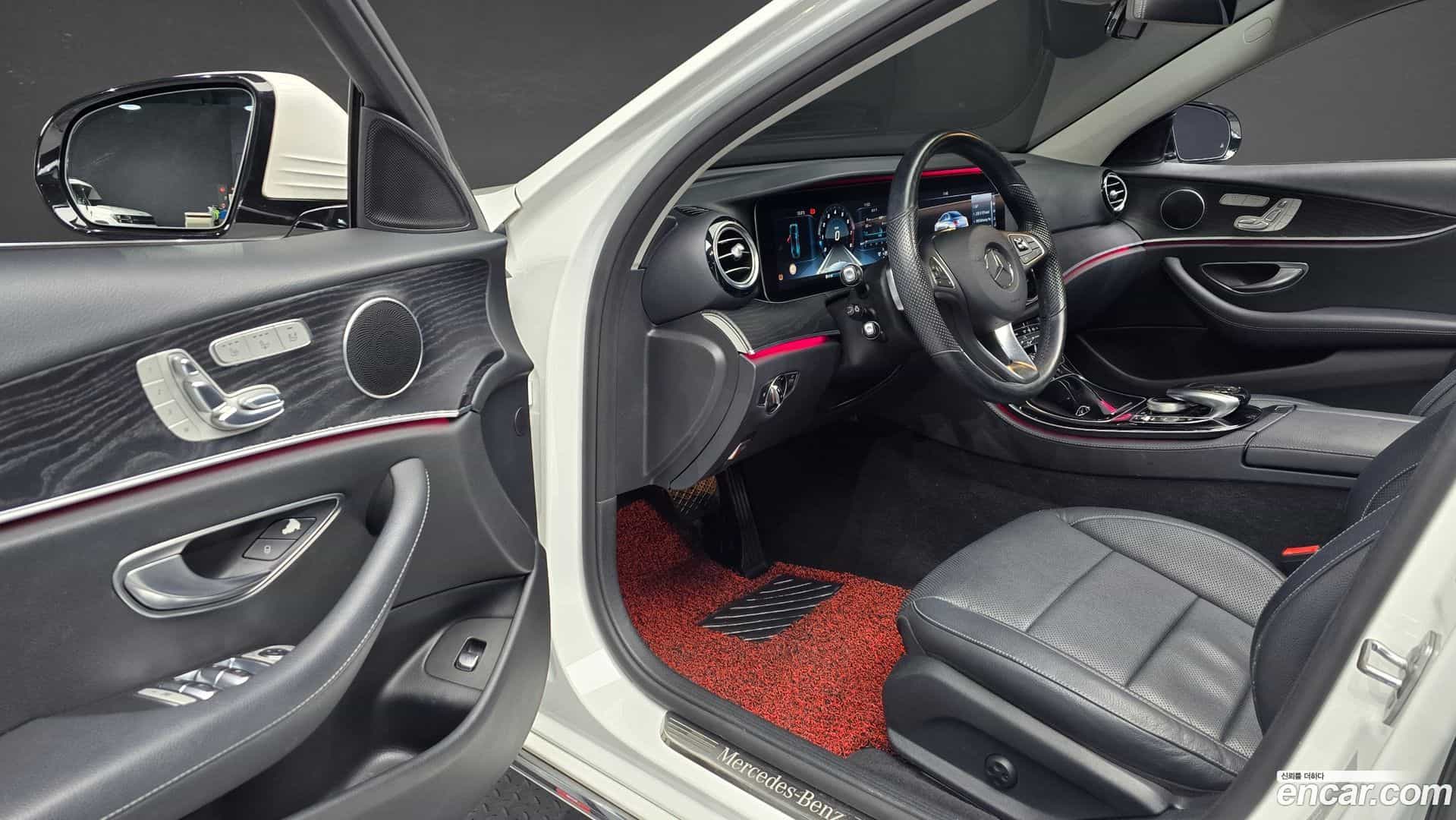 E-Class Mercedes-Benz 2016.6-OPTION-015