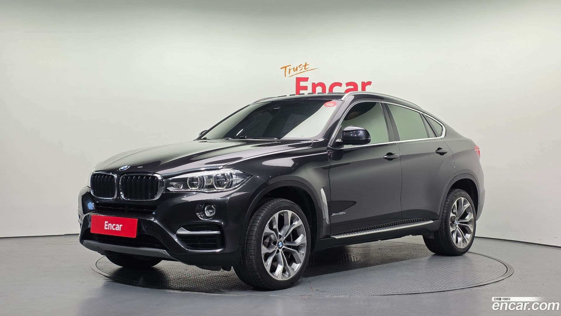 Main__Slider__Photo:X6 BMW 2018.6-0