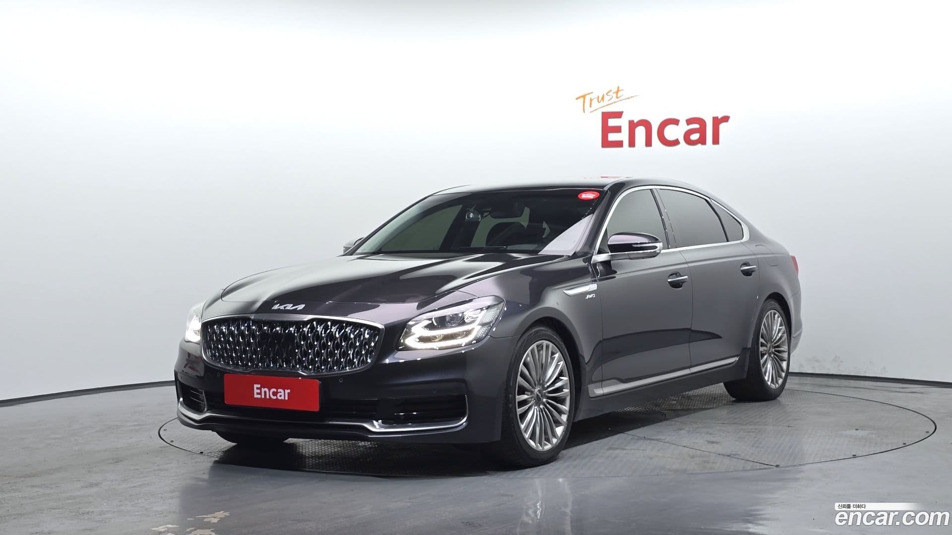 Main__Slider__Photo:K9 Kia 2018.7-0