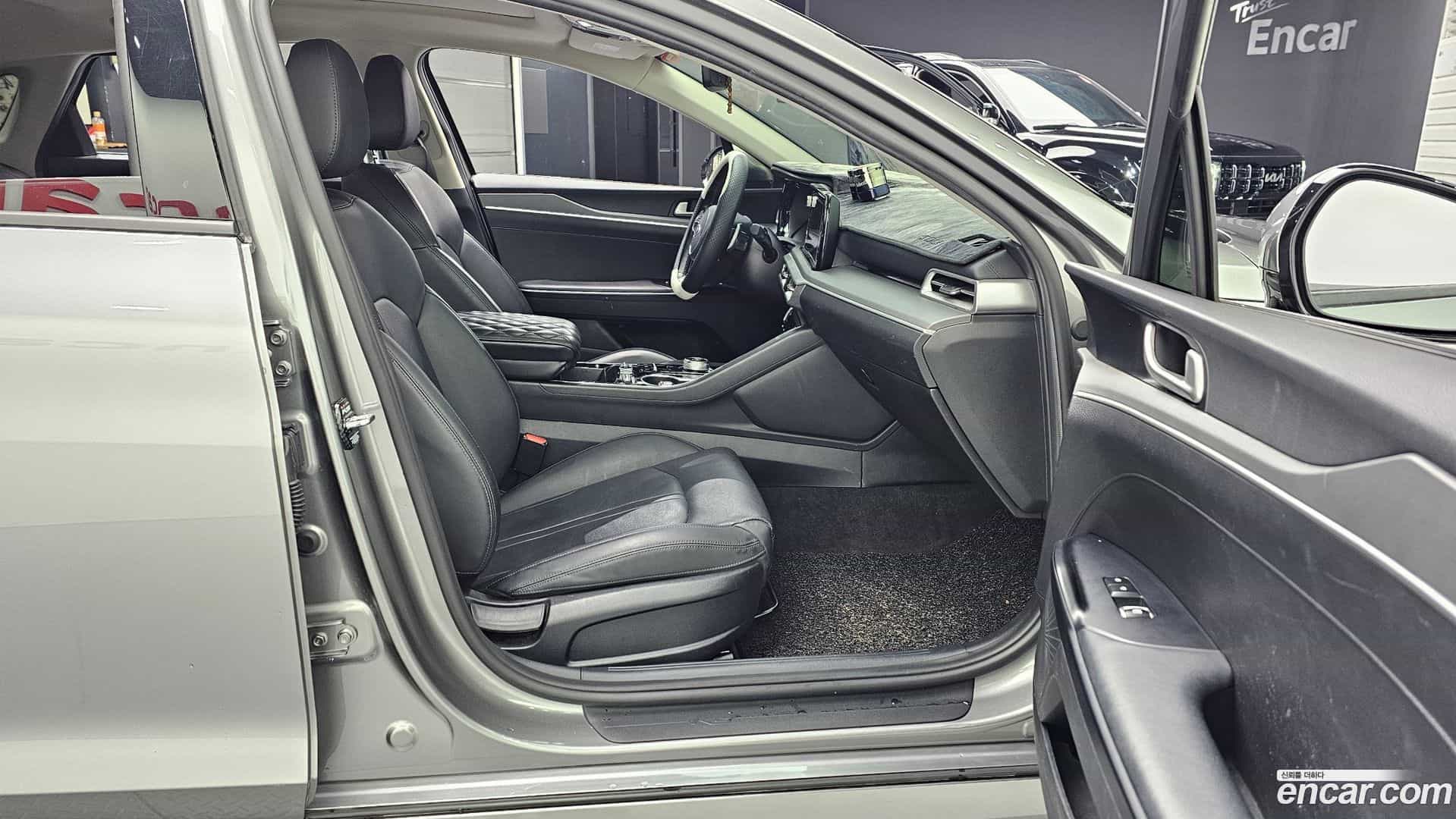 K5 Kia 2020.1-OPTION-015