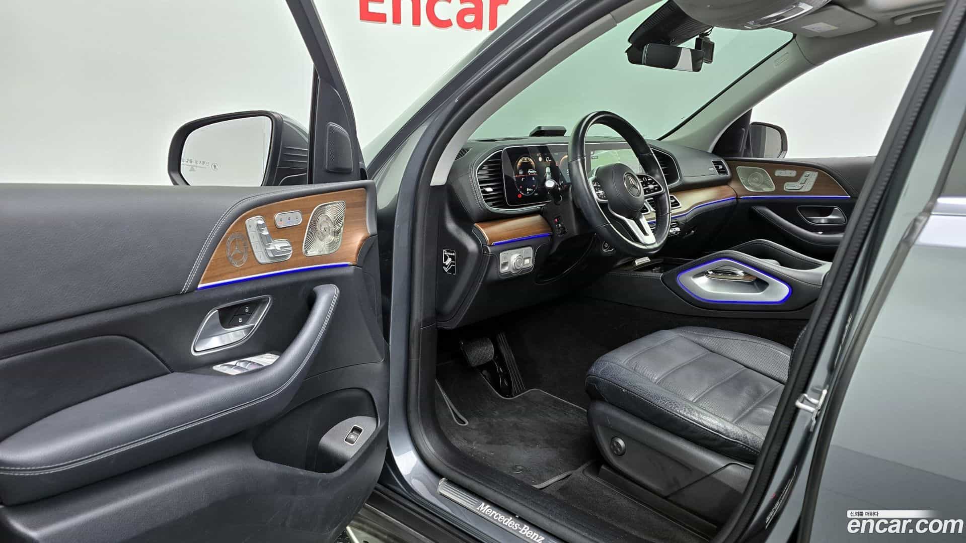 GLE-Class Mercedes-Benz 2021.3-OPTION-015