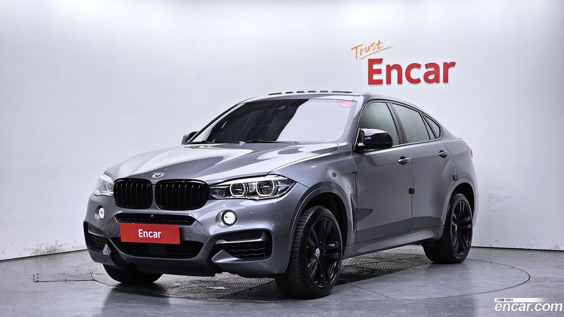 Main__Slider__Photo:X6 BMW 2018.11-0