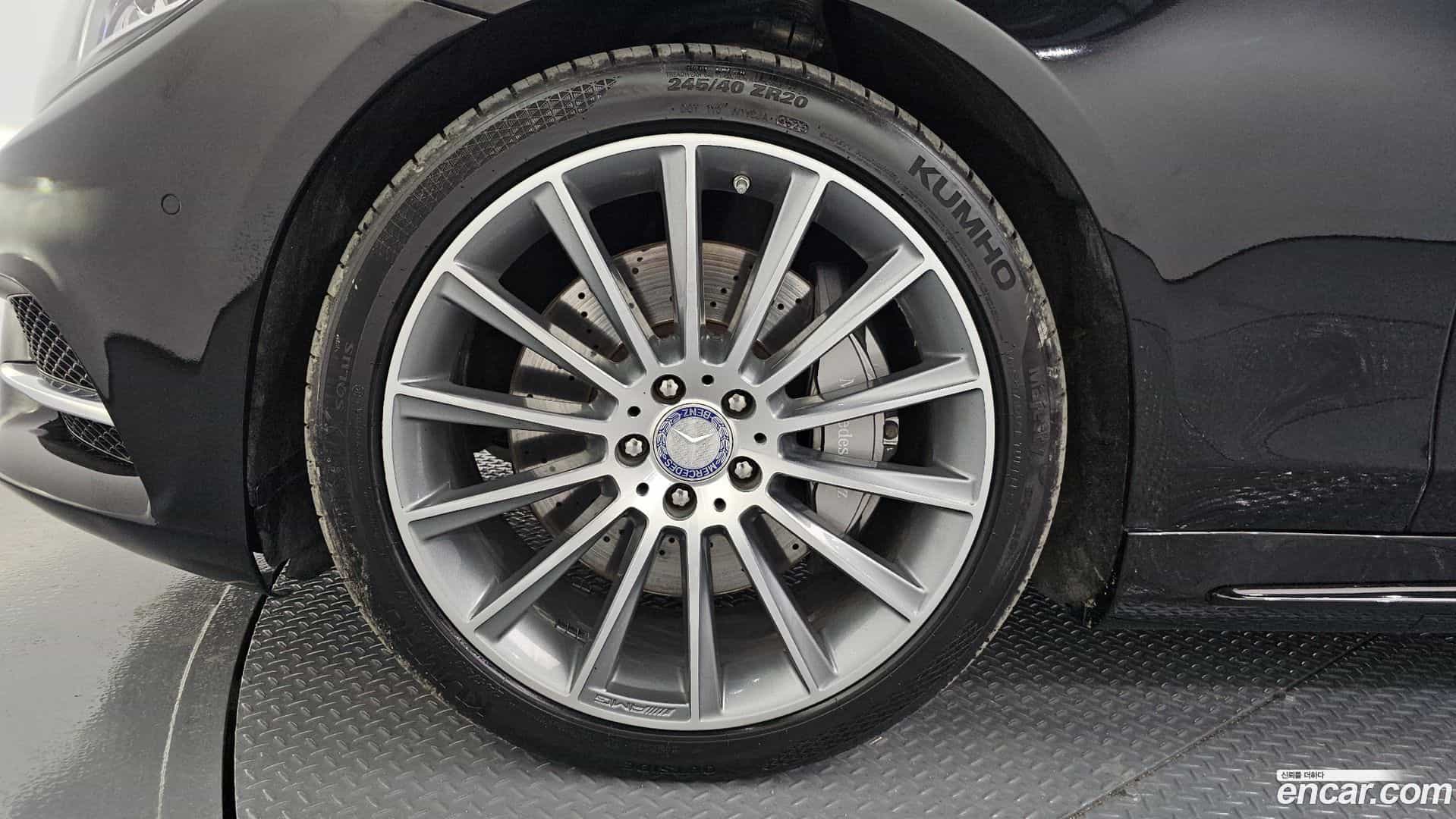 S-Class Mercedes-Benz 2017.0-OUTER-005