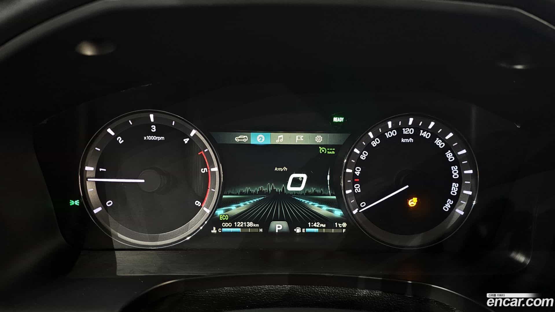 Rexton KG Mobility 2018.4-INNER-008