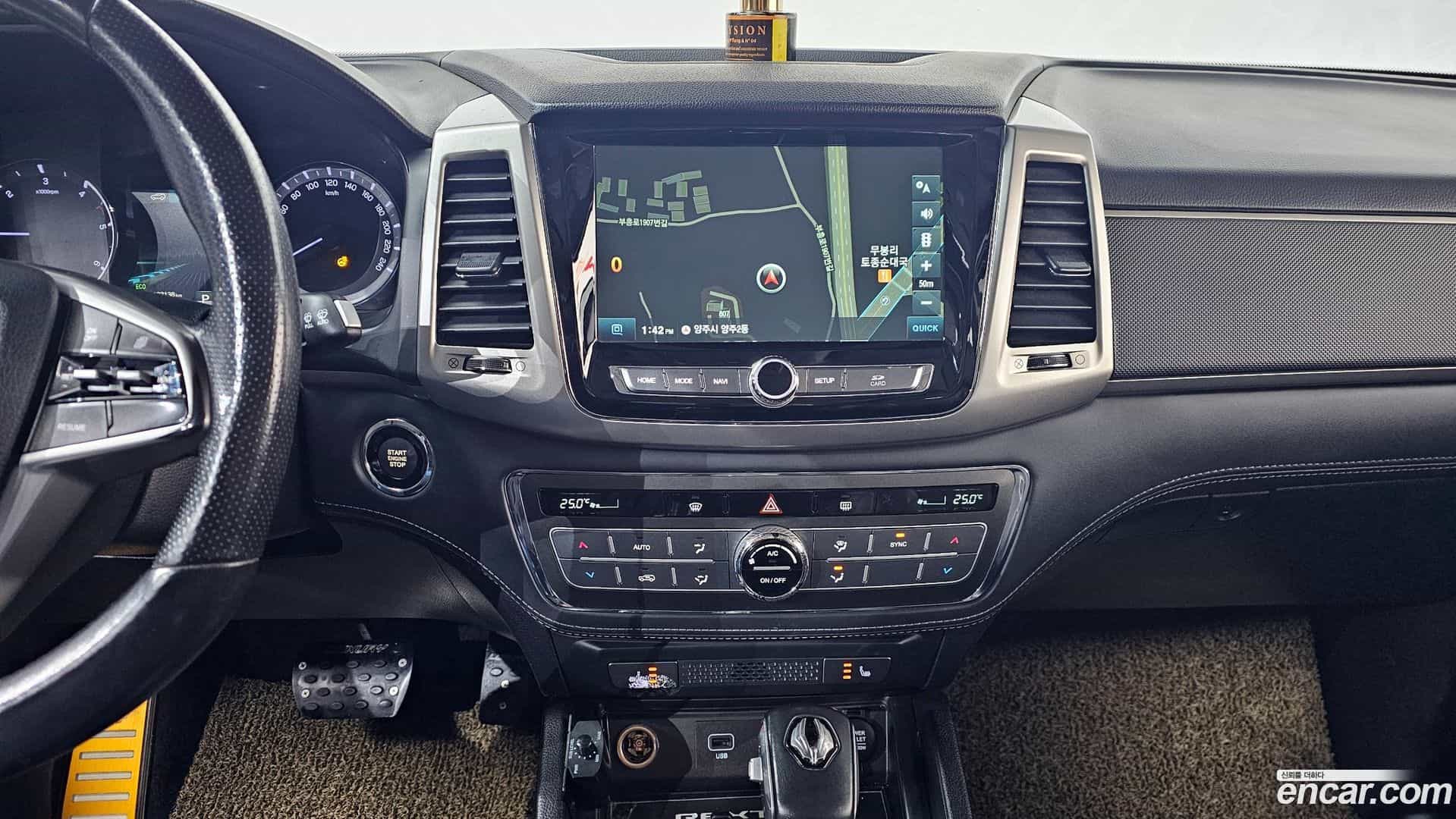 Rexton KG Mobility 2018.4-OPTION-019