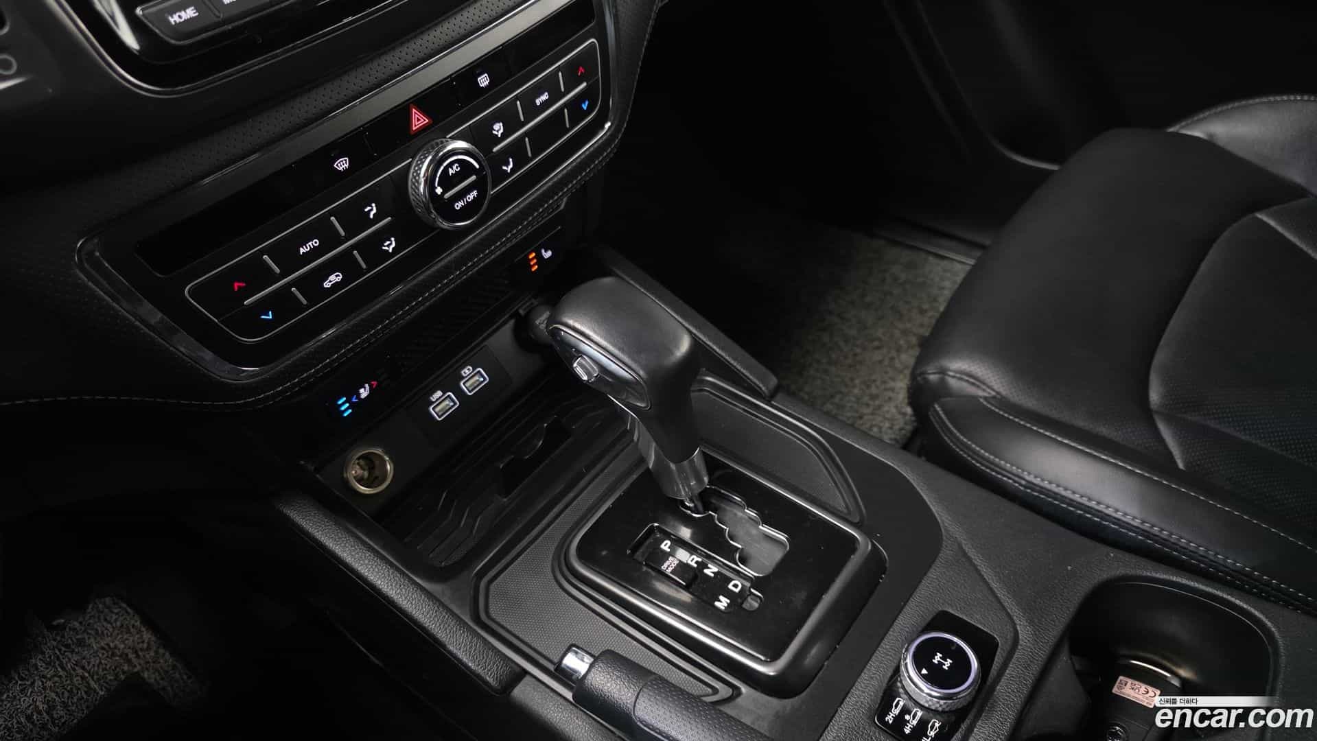 Rexton KG Mobility 2023.1-INNER-009
