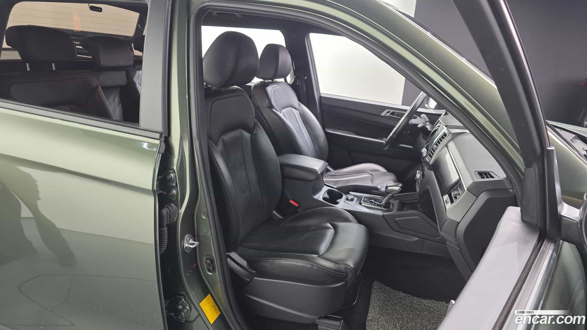 Rexton KG Mobility 2023.1-OPTION-016