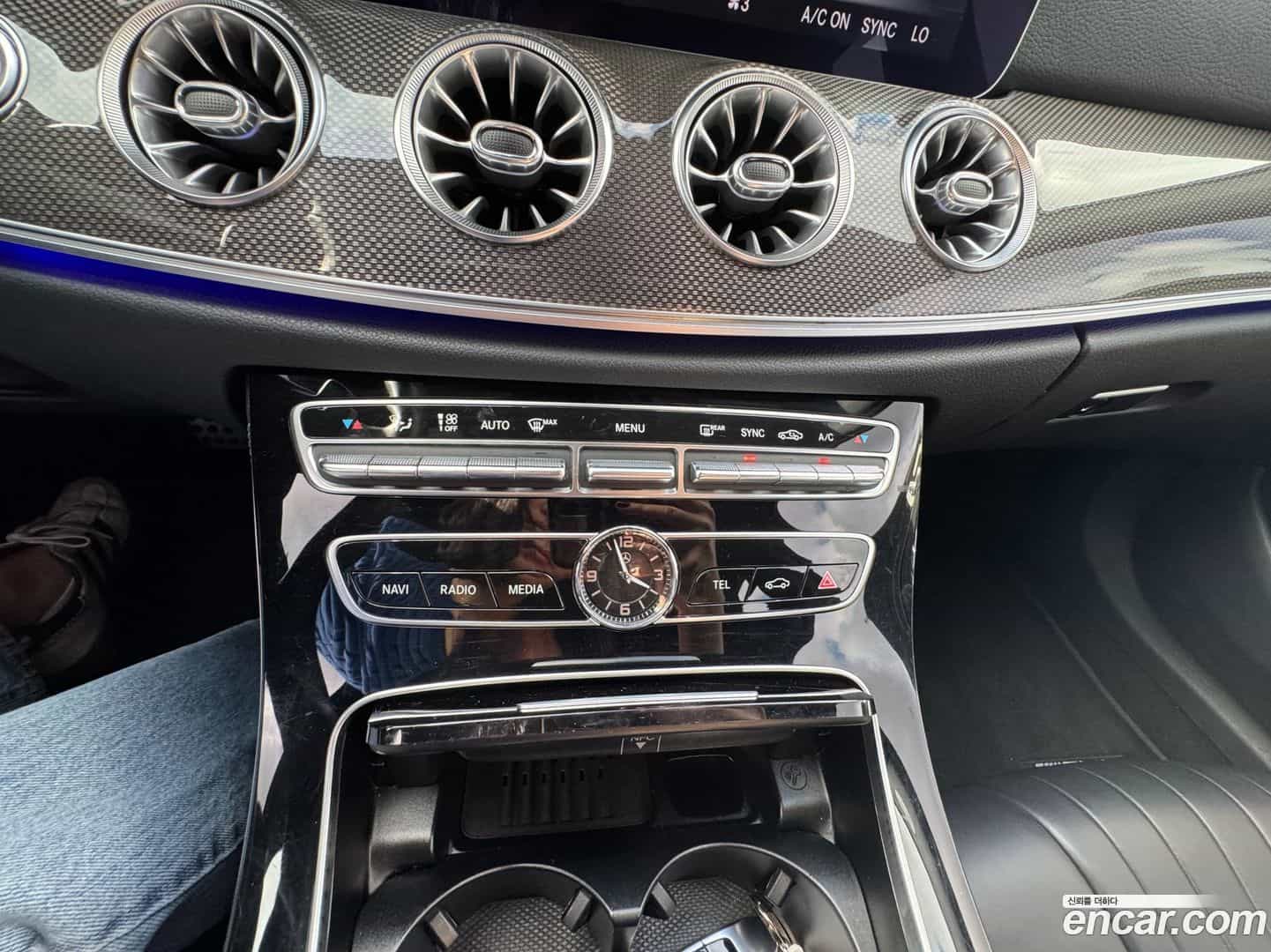 CLS-Class Mercedes-Benz 2020.2-INNER-009
