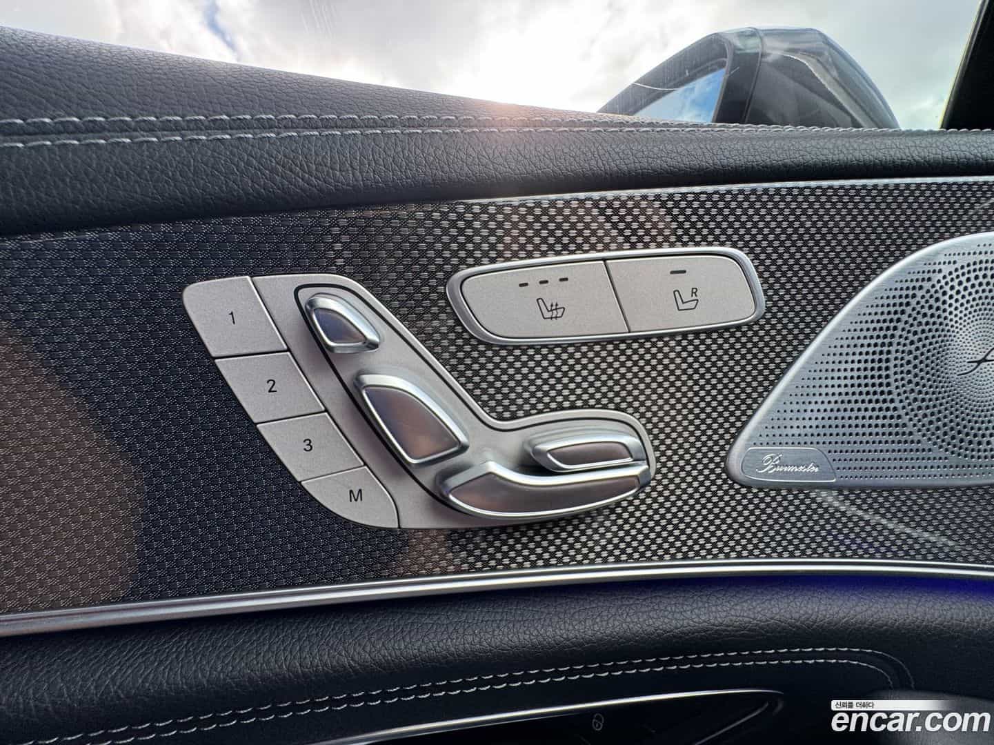 CLS-Class Mercedes-Benz 2020.2-OPTION-015