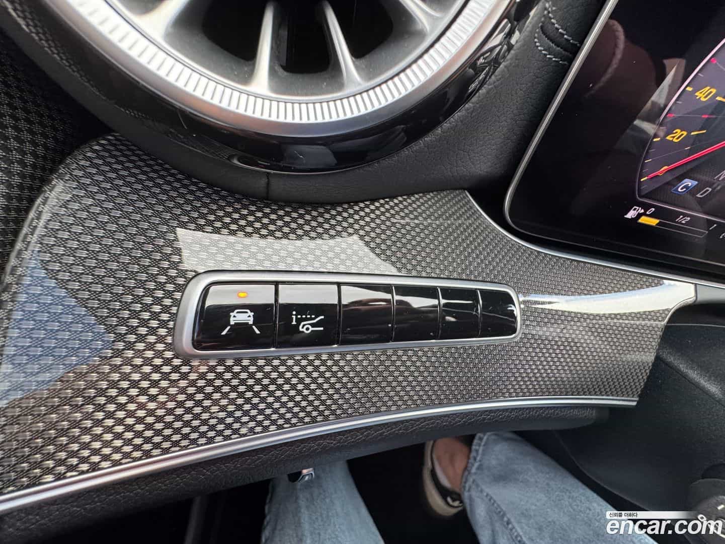 CLS-Class Mercedes-Benz 2020.2-OPTION-017