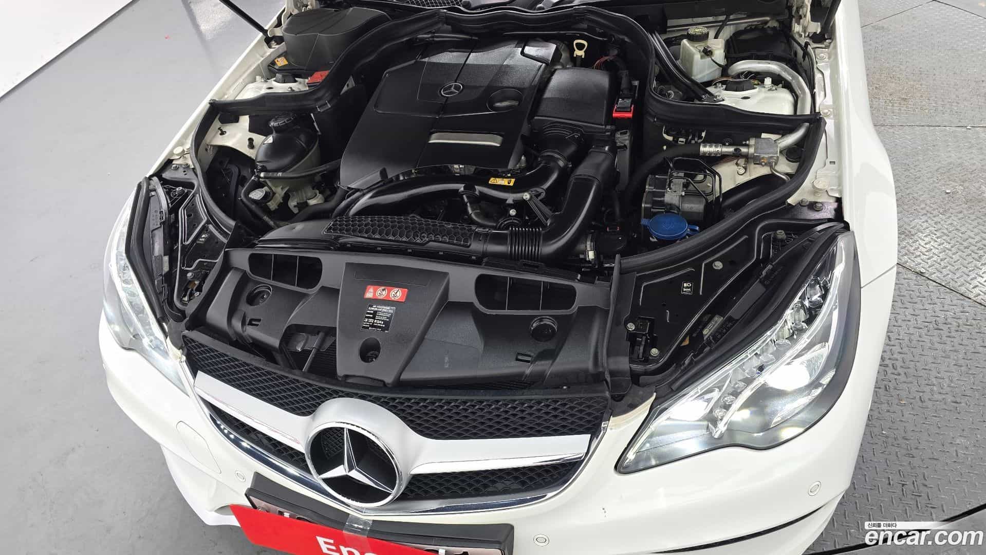 E-Class Mercedes-Benz 2014.4-INNER-006
