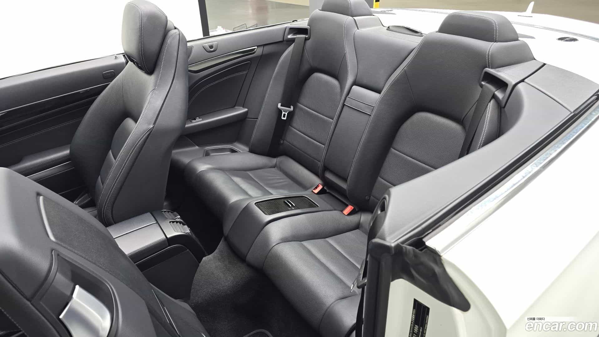 E-Class Mercedes-Benz 2014.4-OPTION-016