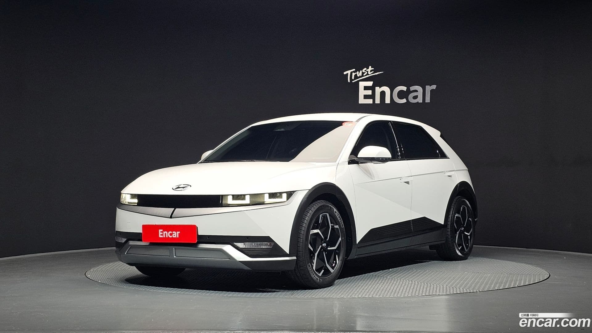 Main__Slider__Photo:Ioniq5 Hyundai 2022.8-0