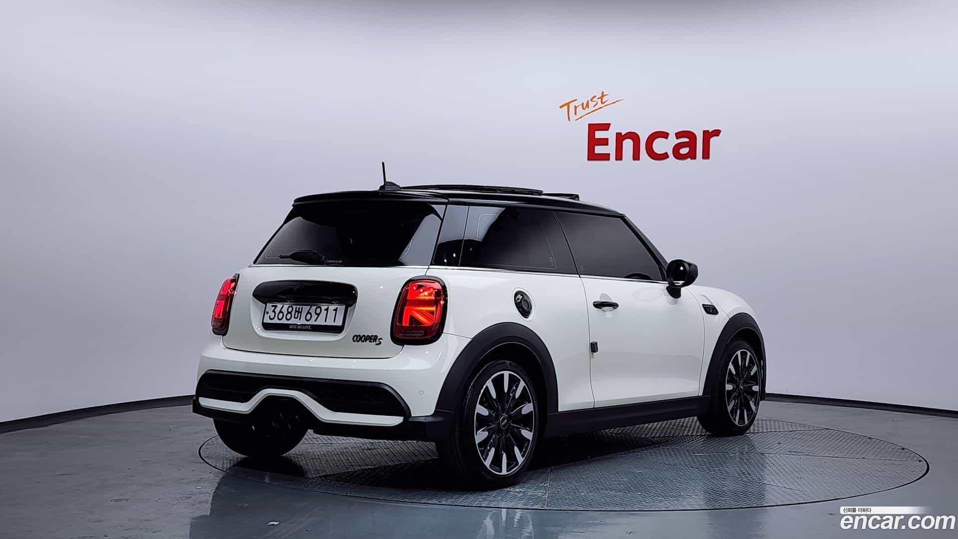 Cooper Mini 2021.6-OUTER-002
