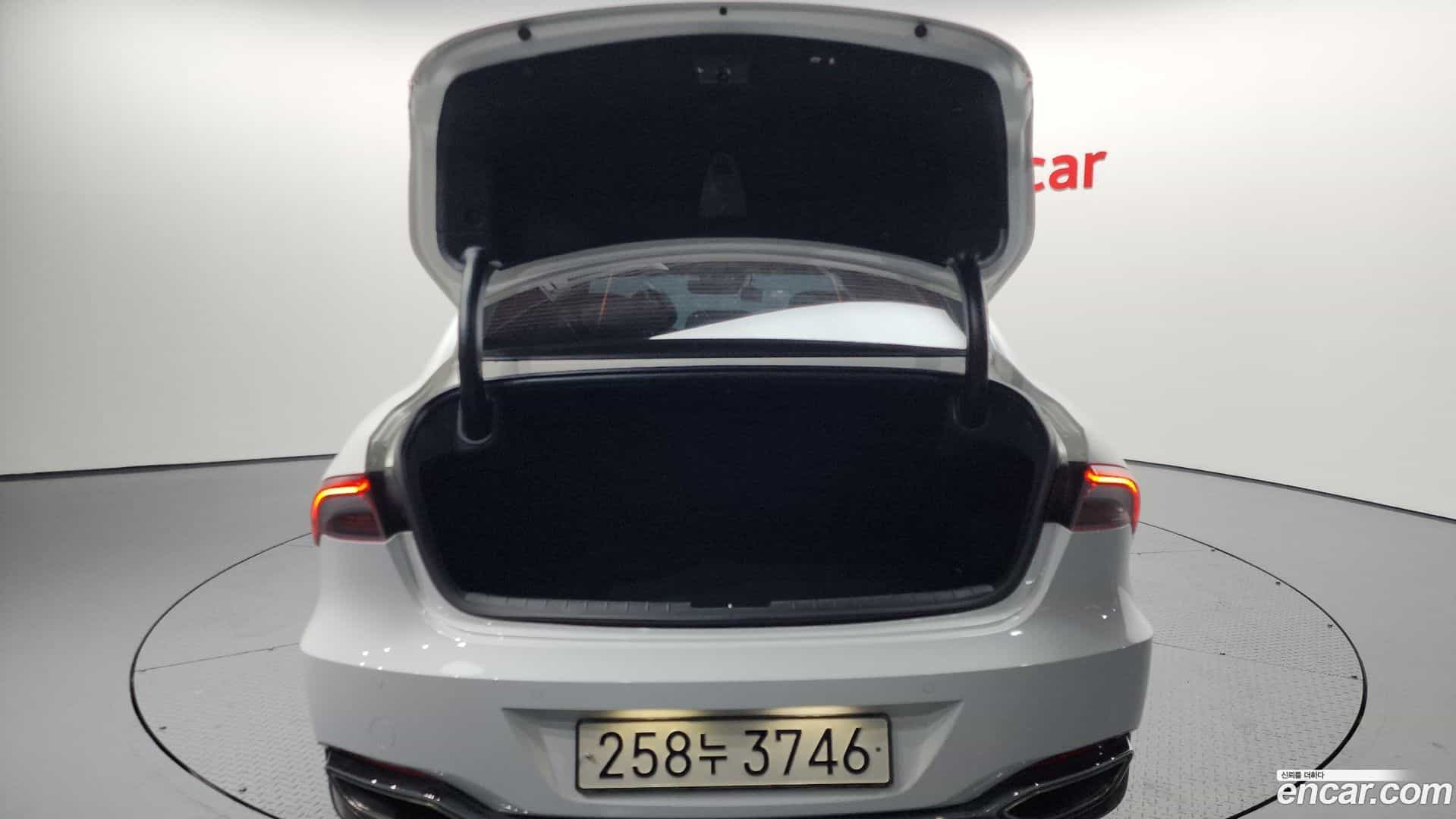 Grandeur Hyundai 2021.9-OPTION-024