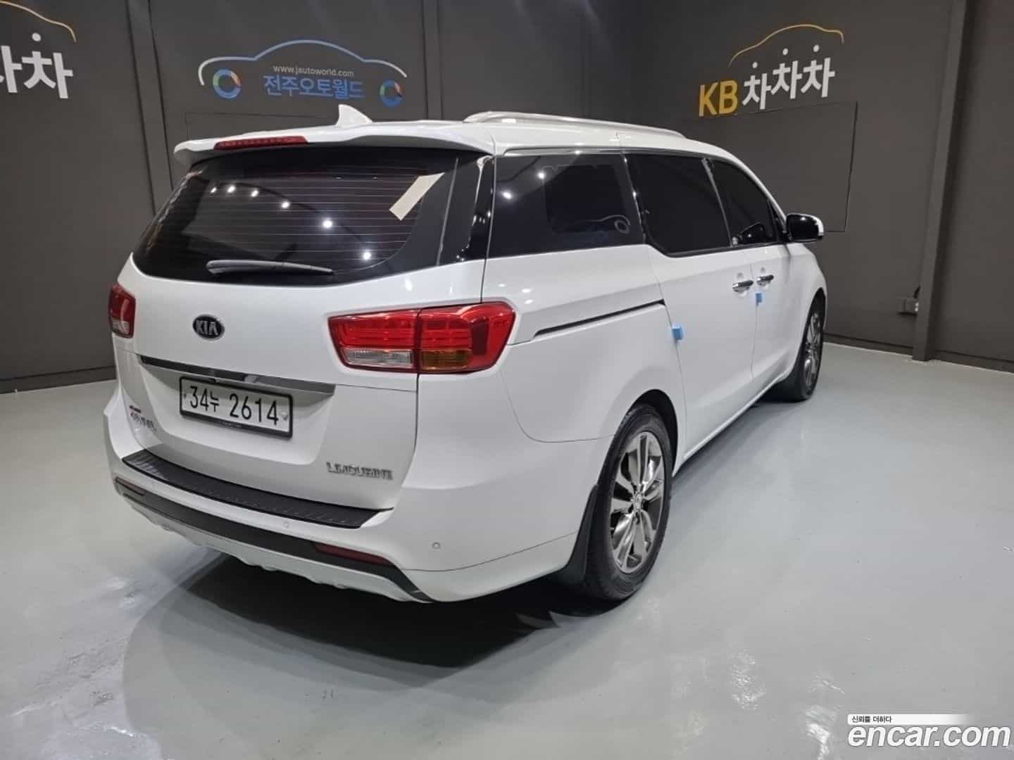 Canival Kia 2015.9-INNER-006