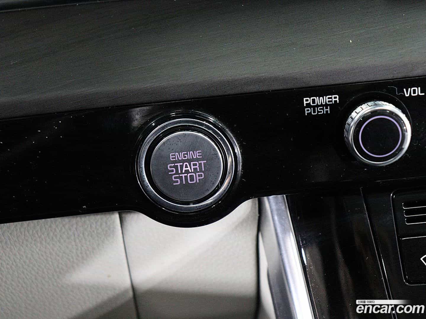 Canival Kia 2021.2-INNER-010