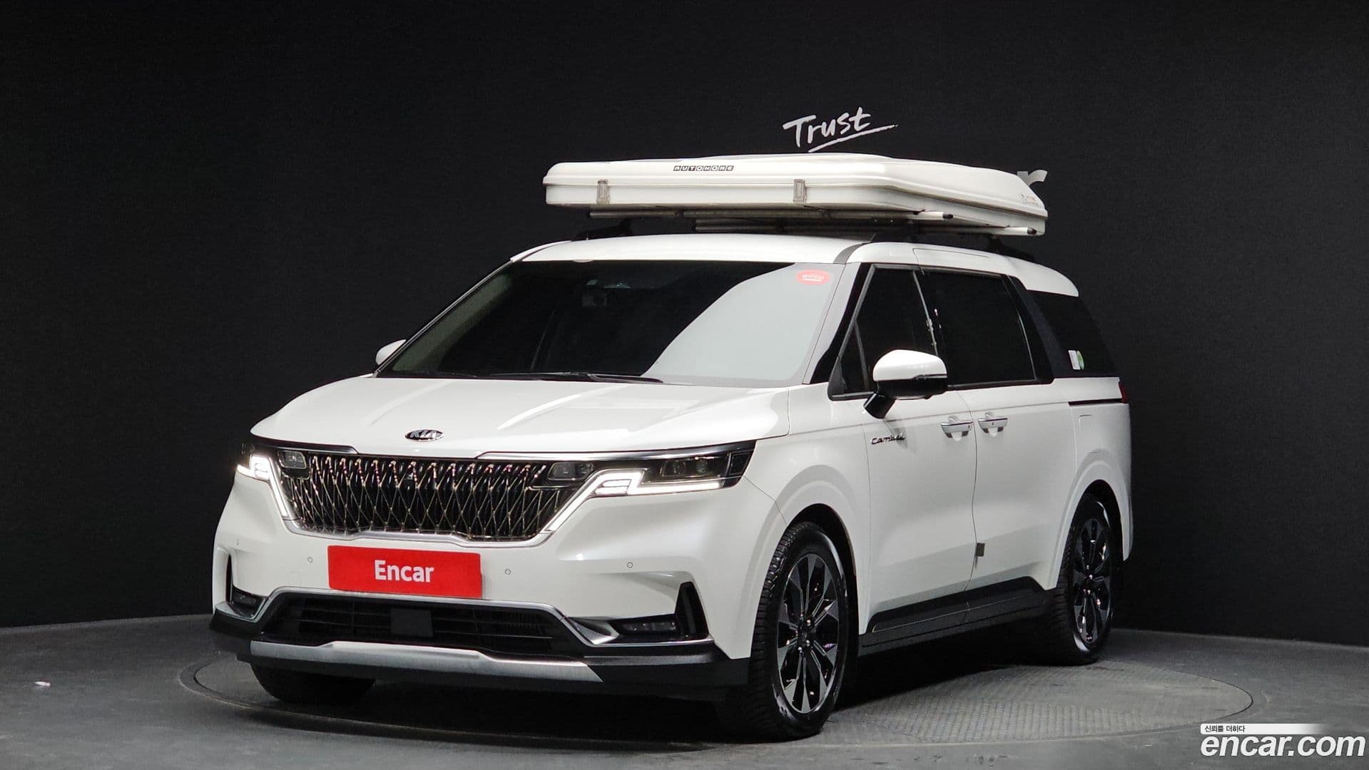 Main__Slider__Photo:Canival Kia 2020.9-0