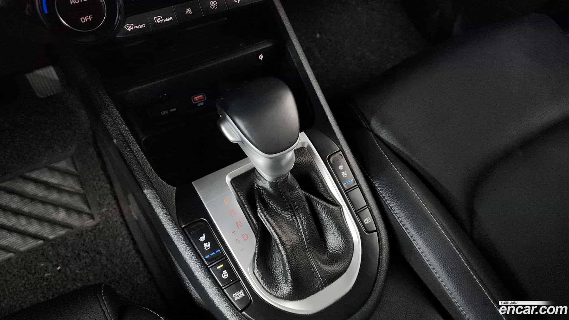 K3 Kia 2021.11-INNER-009