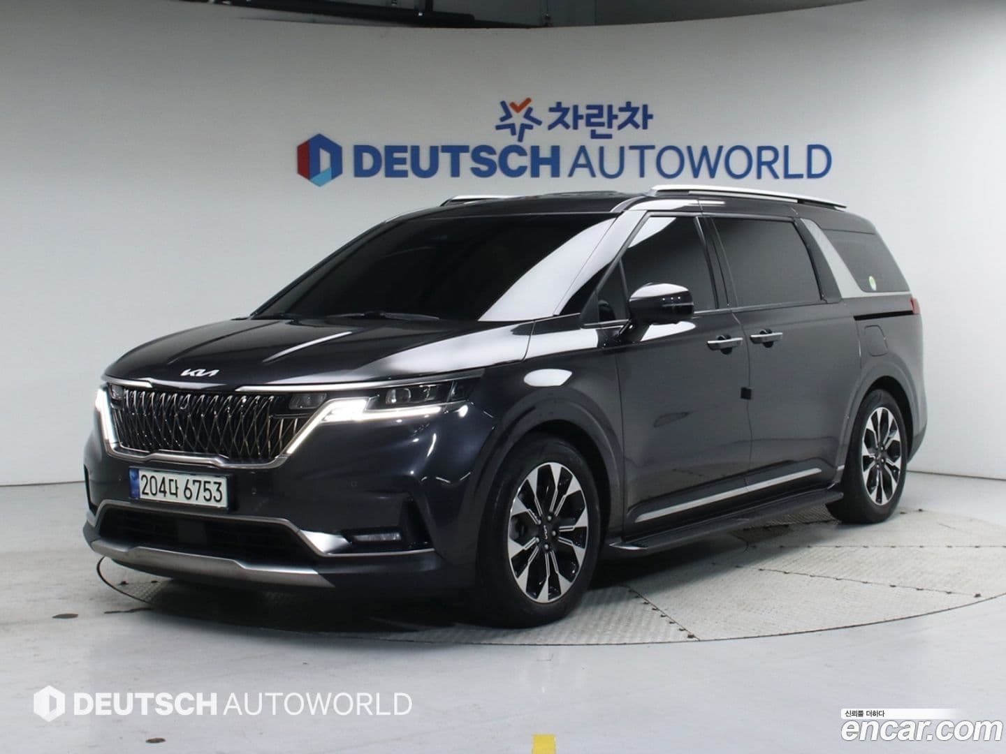 Main__Slider__Photo:Canival Kia 2022.0-0