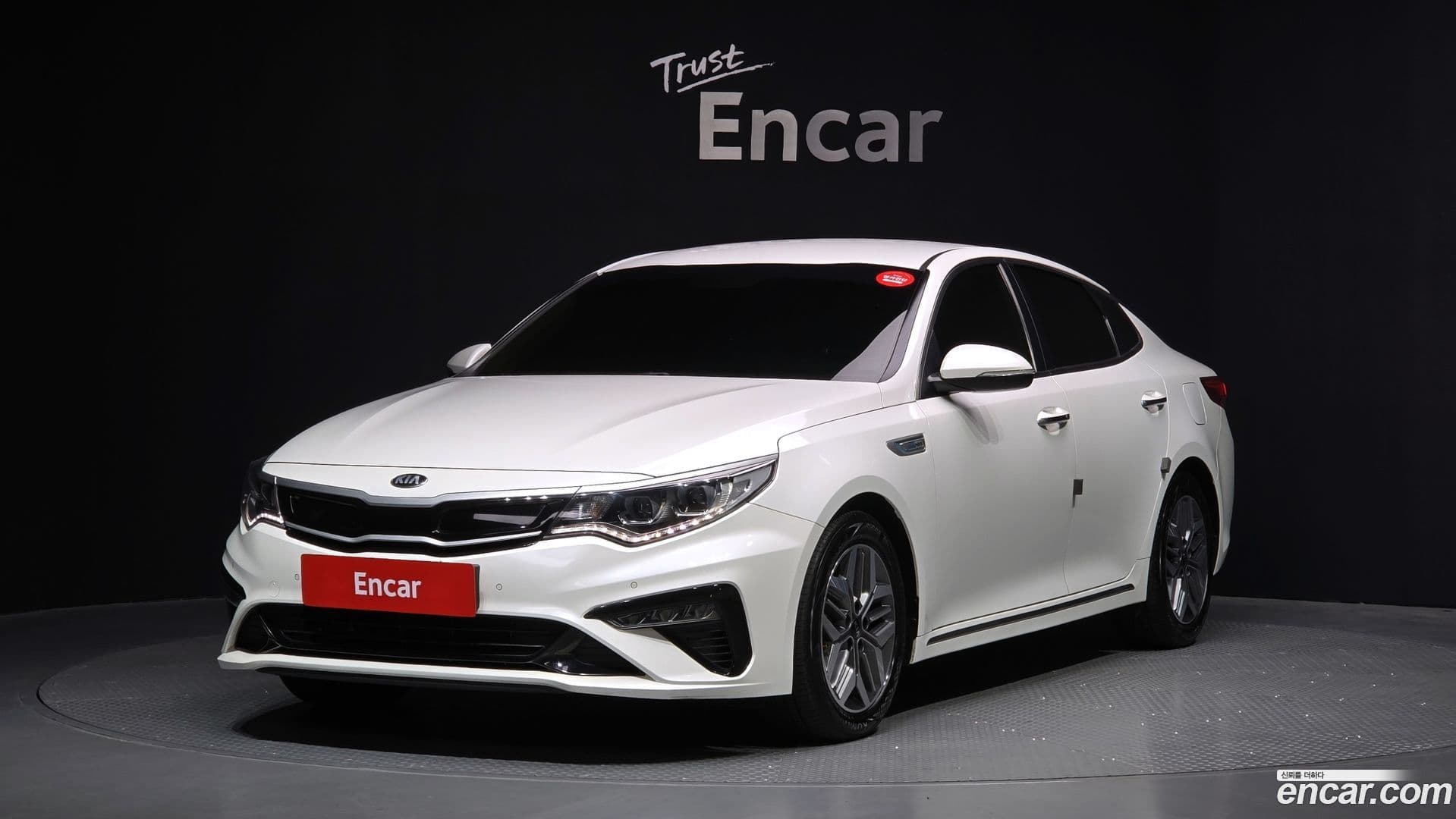 Main__Slider__Photo:K5 Kia 2018.9-0