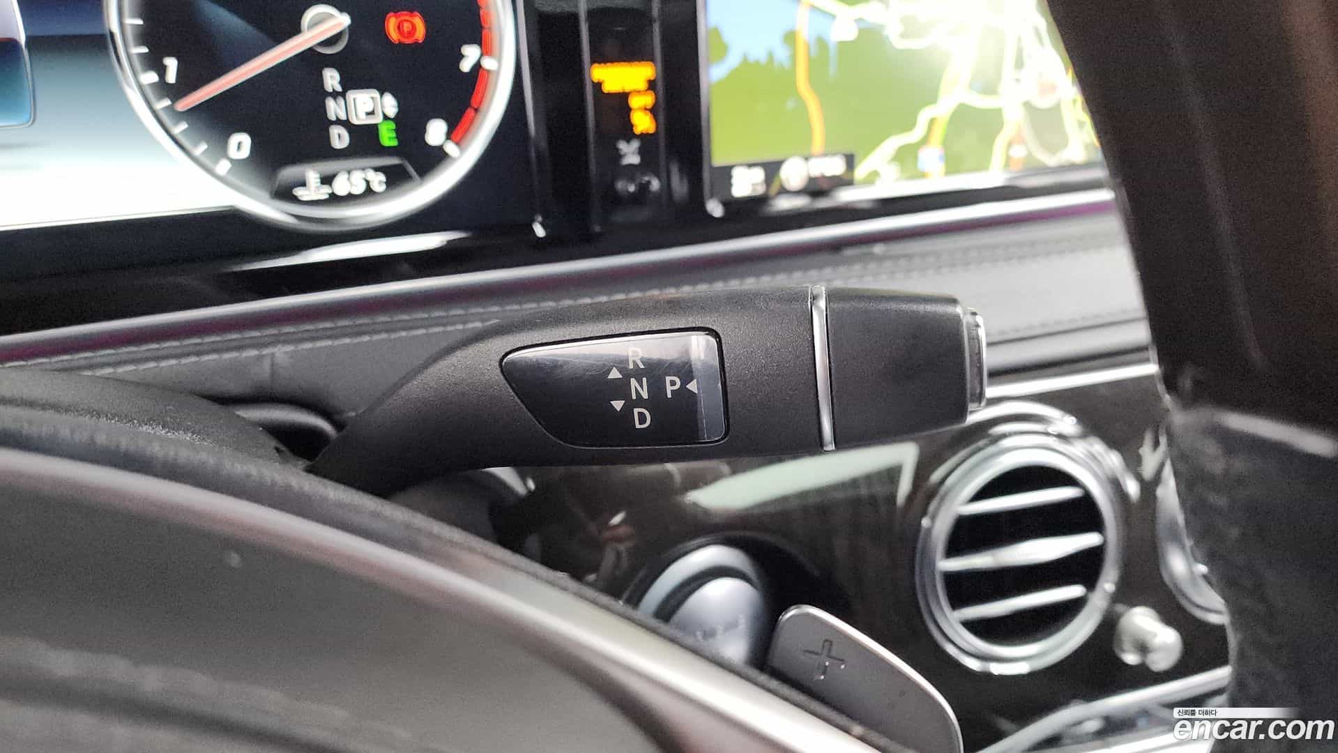 S-Class Mercedes-Benz 2015.0-INNER-009