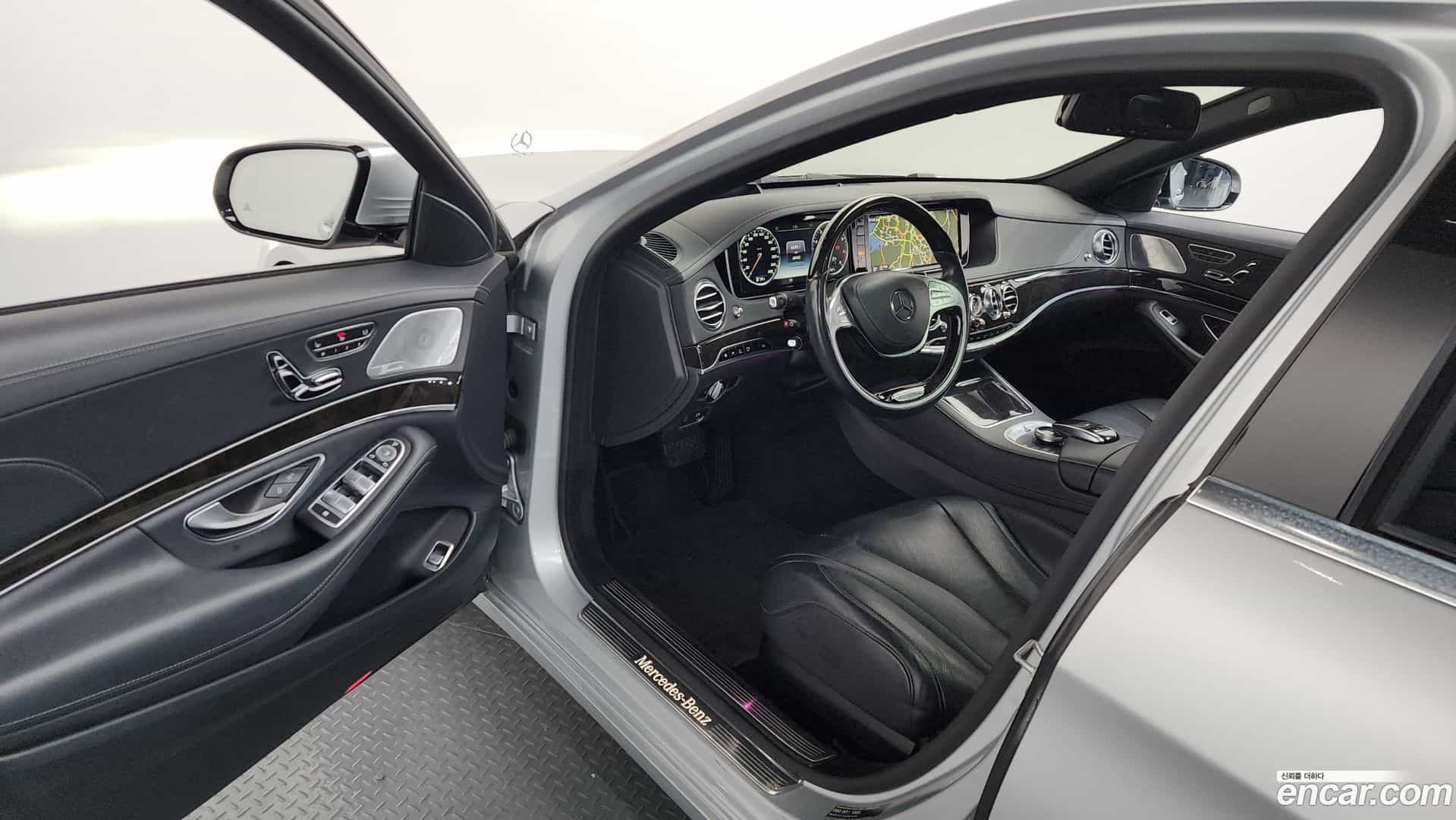 S-Class Mercedes-Benz 2015.0-INNER-010