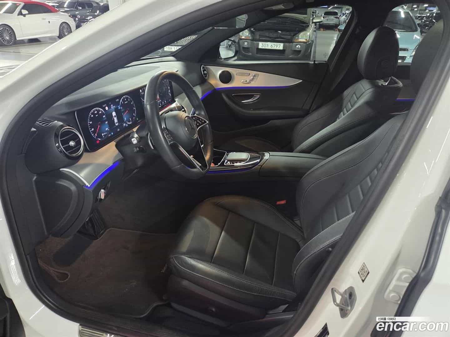 E-Class Mercedes-Benz 2021.2-INNER-008