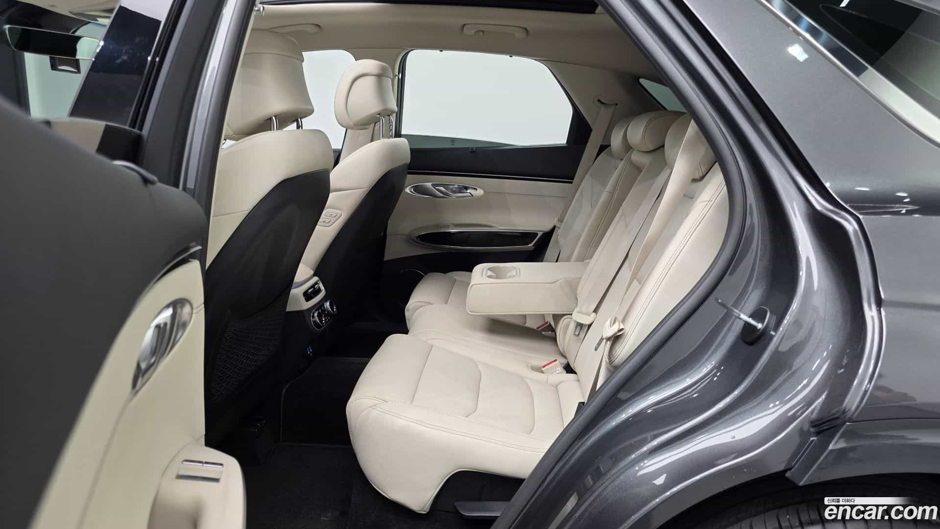 GV70 Genesis 2022.10-OPTION-016