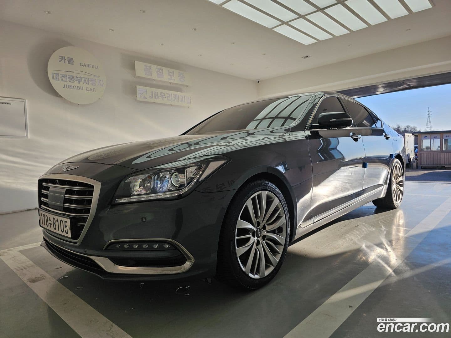 Main__Slider__Photo:G80 Genesis 2018.11-0
