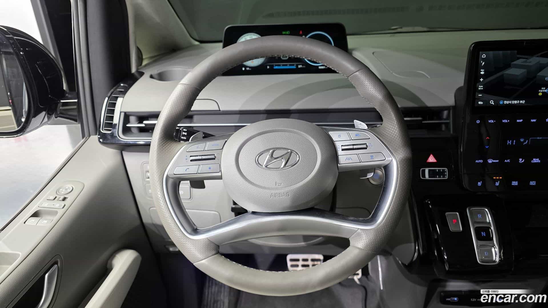 Staria Hyundai 2021.10-OPTION-017