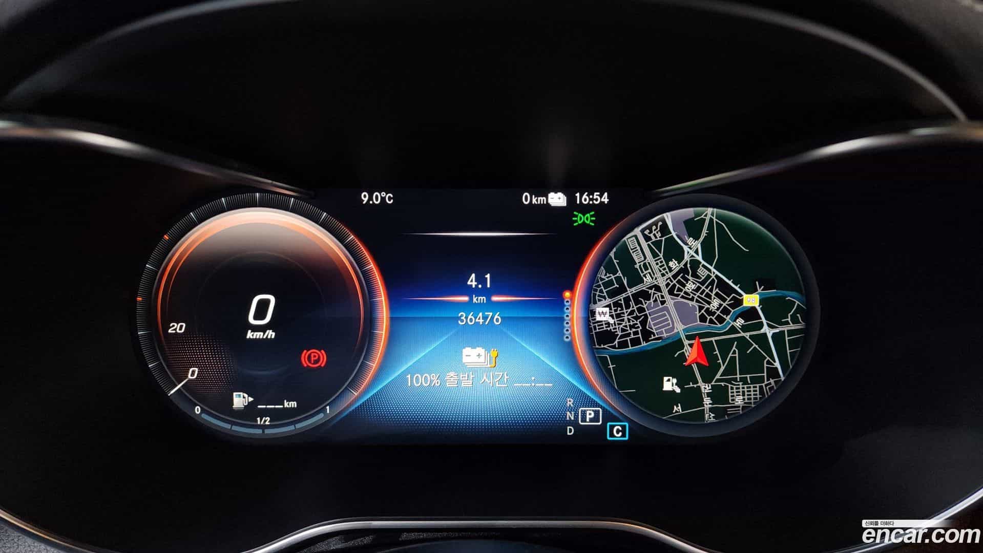 GLC-Class Mercedes-Benz 2021.4-INNER-008