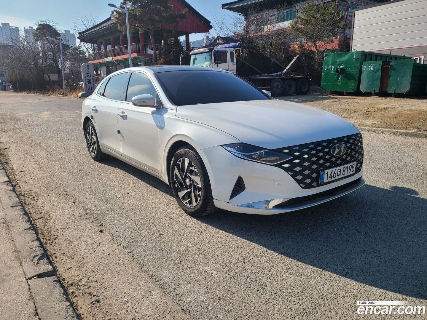Main__Slider__Photo:Grandeur Hyundai 2021.0-0