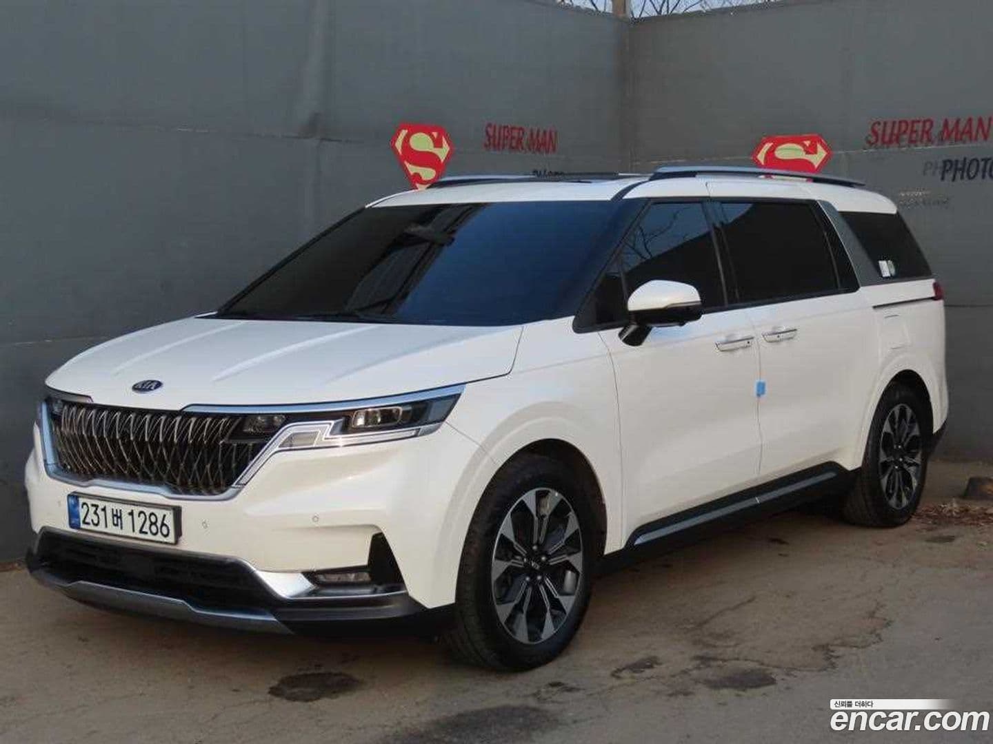 Main__Slider__Photo:Canival Kia 2020.10-0