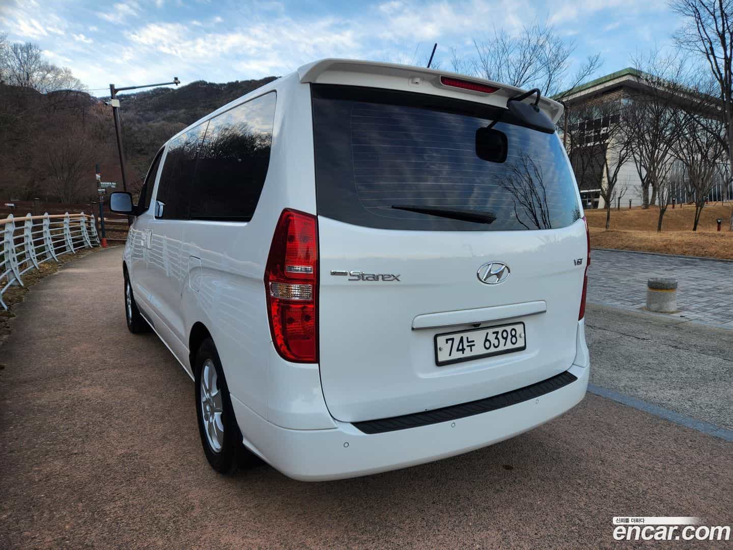 Starex Hyundai 2018.1-OUTER-005