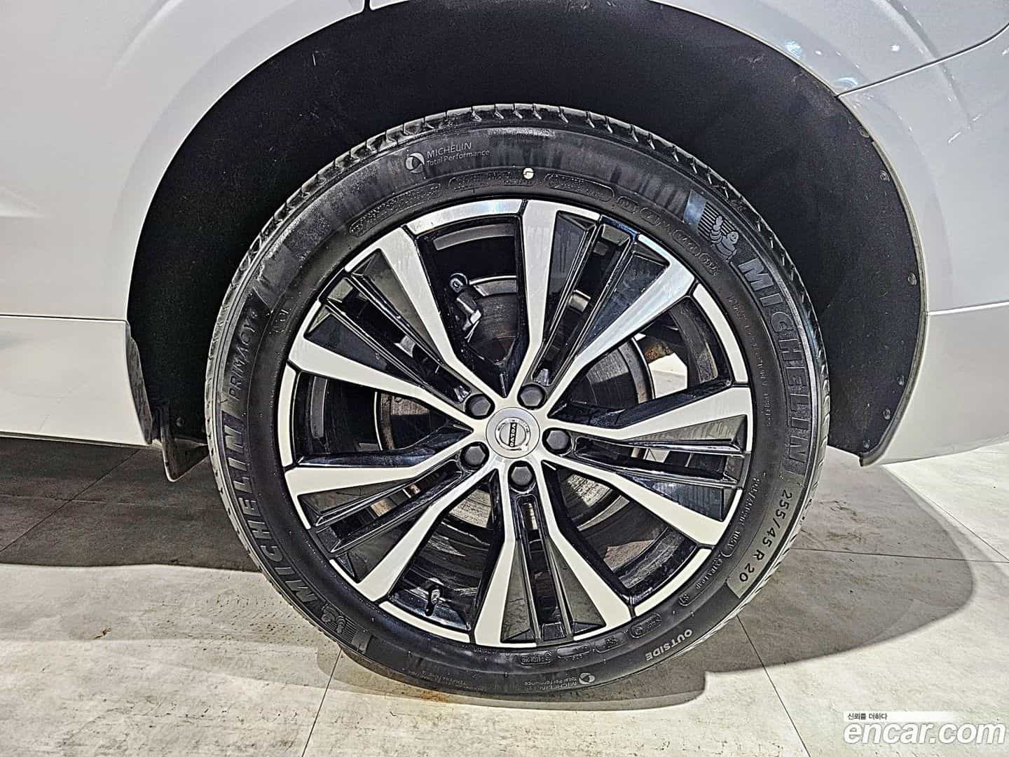 XC60 Volvo 2023.11-OUTER-005