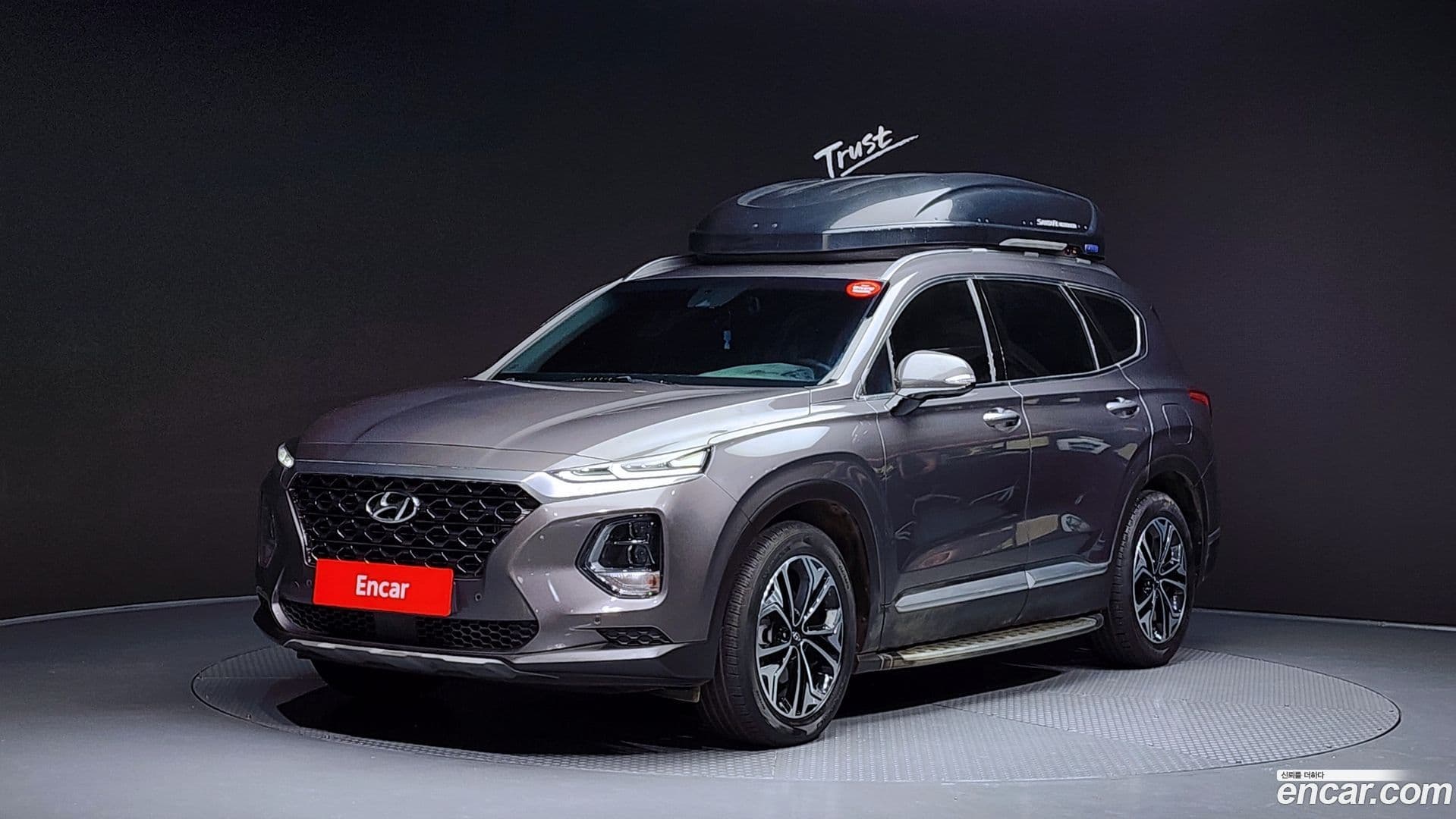 Main__Slider__Photo:Santafe Hyundai 2019.7-0