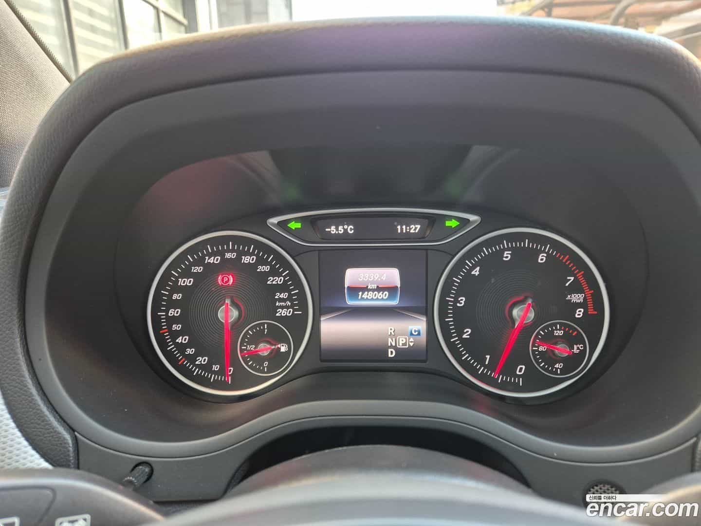 B-Class Mercedes-Benz 2017.10-OPTION-019